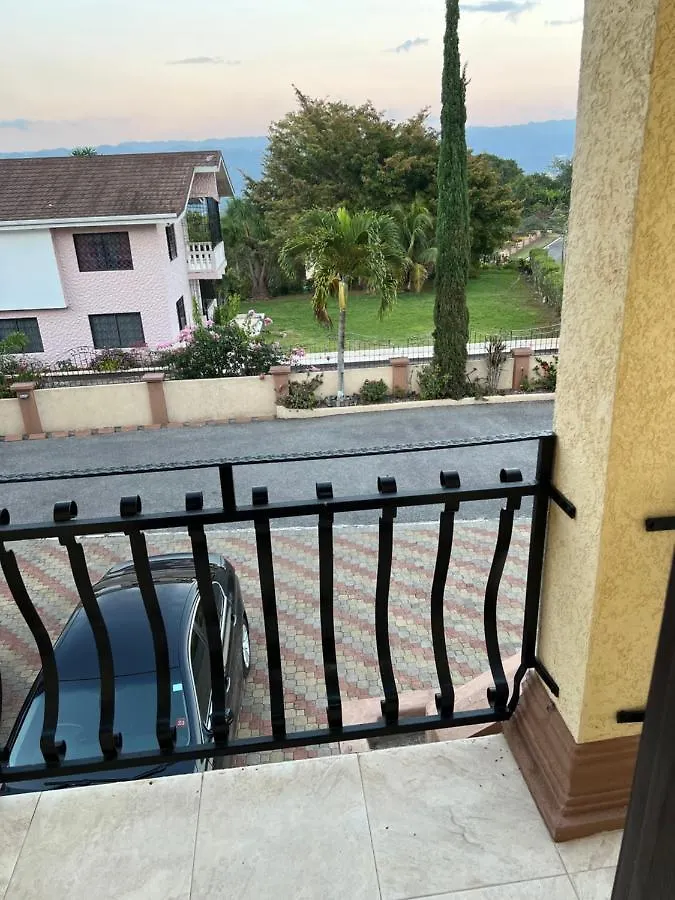 Mandeville Ingleside Luxury Дом отдыха